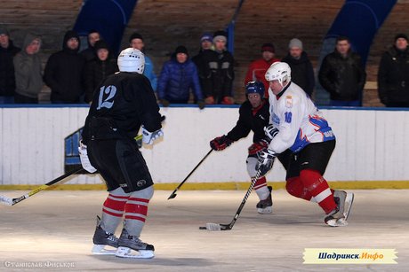 Матч чемпионата города по хоккею 2015-2016