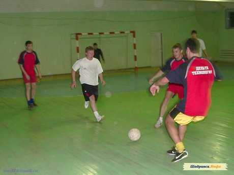 Шадринский мини-футбол 2010/11. Первенство г.Шадринска