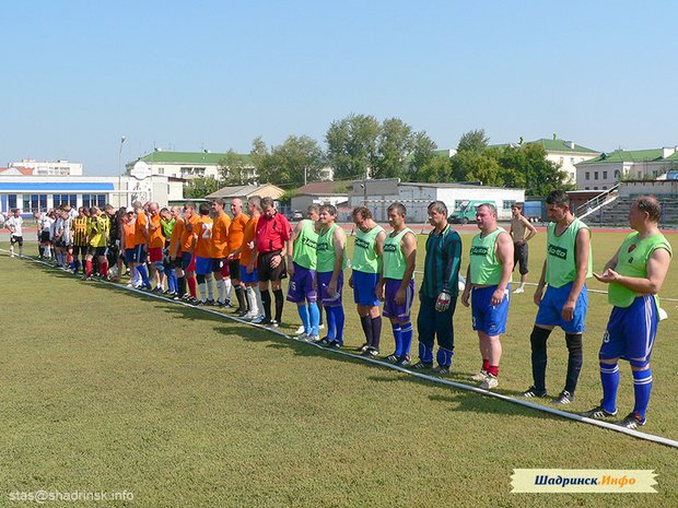 IV турнир по футболу среди ветеранов памяти Г.Д.Пястолова