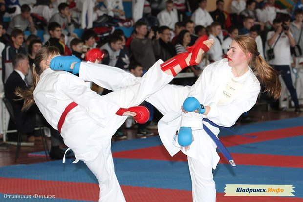 Первенство Федерального округа по каратэ среди юношей и девушек 14-20 лет