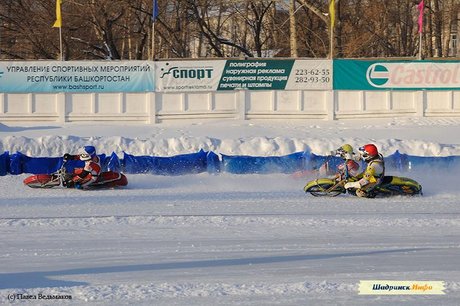 Финал Личного Чемпионата России 2011 по мотогонкам на льду