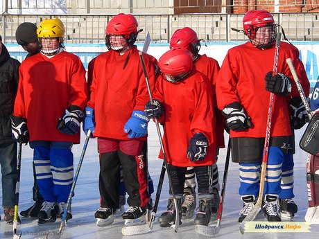 Открытие хоккейного турнира «Золотая Шайба»