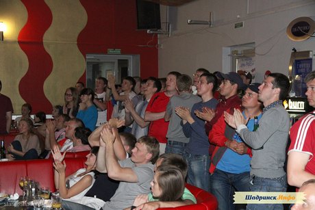 Массовый просмотр матча ЕВРО-2012 Россия - Чехия 