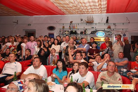 Массовый просмотр матча ЕВРО-2012 Россия - Греция