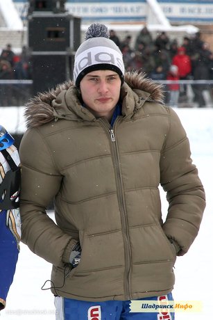 1 день Полуфинала Личного Чемпионата России по мотогонкам на льду 2012-13