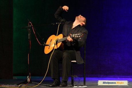 Концерт Лукаса Имбирибы (Бразилия) в Шадринске
