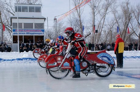 Открытое первенство г. Шадринска по мотогонкам на льду класс 500 см3 13 марта 2010