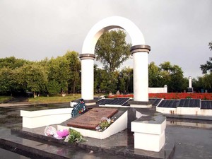 Мемориал Шадринцам, погибшим в ВОВ